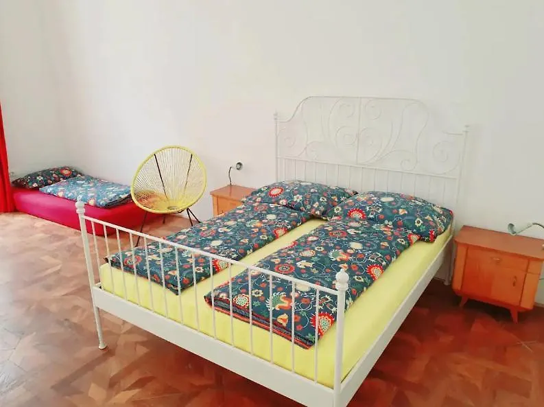Suja Nuja Apartment Ljubljana 0*,  Slovenia